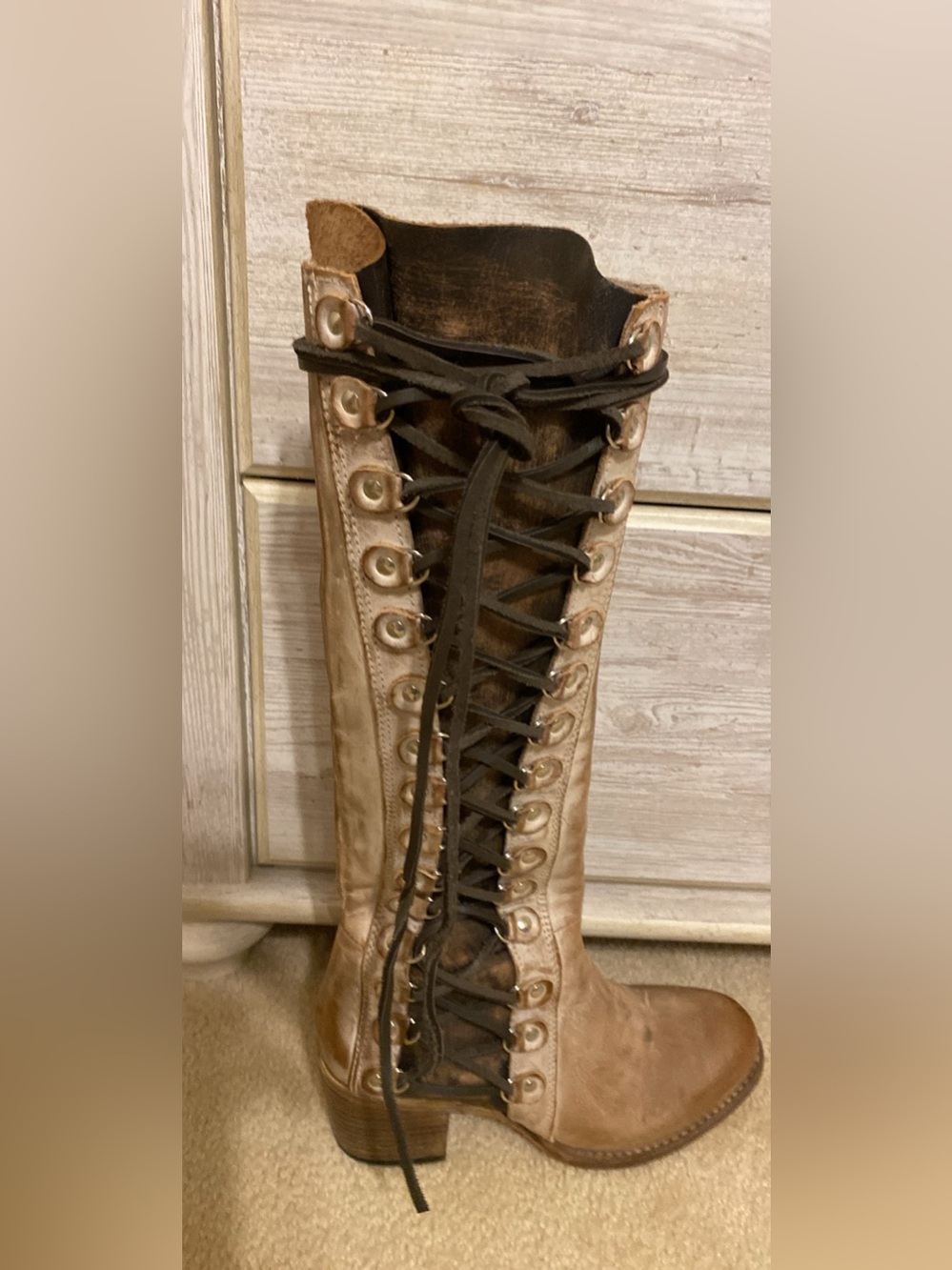 Excellent Freebird Chapelle Taupe Multi | Size 9 - Picture 2 of 11